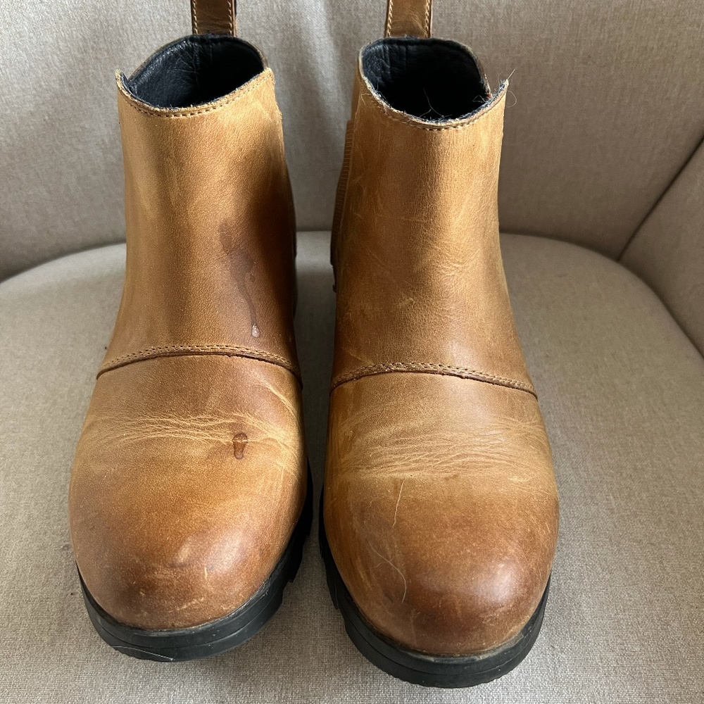 Women's Sorel Emelie Chelsea Boot